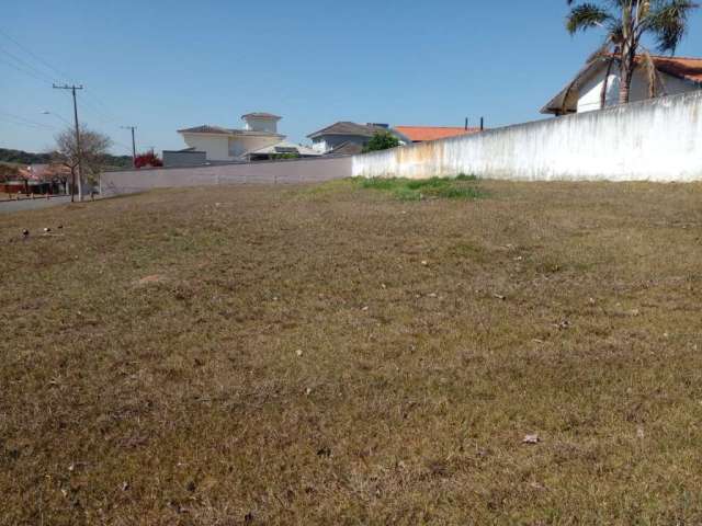 Terreno em condomínio Village Saint Charbel com 1086m²