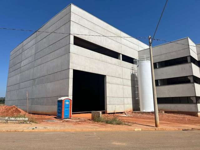 Galpão Empresarial de 2239,40m² Localizado em Iporanga - Sorocaba/SP!