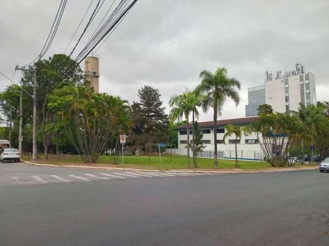 Excelente Terreno Plano de 1.740,00m², Localizada no Residencial Tamboré 1 - Barueri - SP!