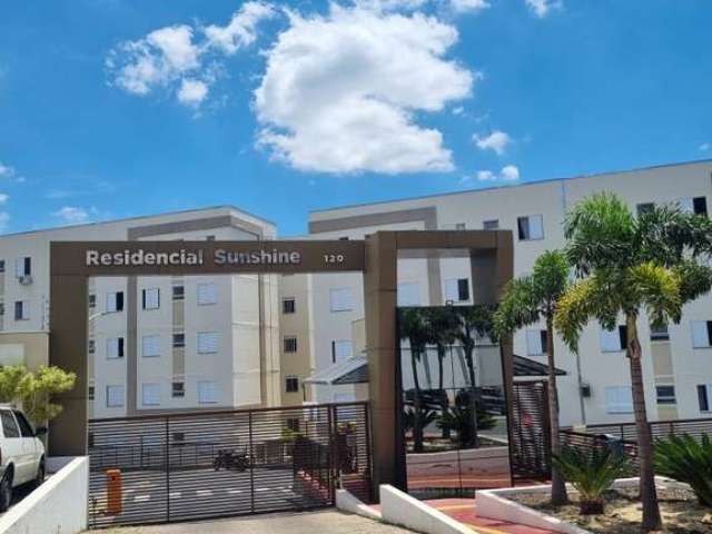 Lindo apartamento no Cond. Residencial Sunshine com 2 Dormitórios e Sacada