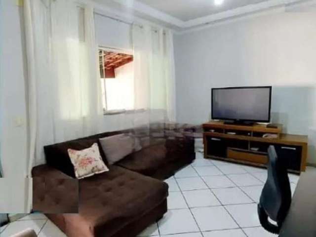 Casa geminada com entrada independente com 3 quartos sendo 01 com suite à venda, 88 m² por R$ 445.000 - Xangri-Lá - Contagem/MG