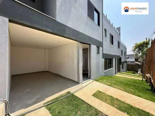 Casa geminada triplex com entrada independente com 3 quartos sendo 01 com suite à venda, 91 m² por R$ 700.000 - Planalto - Belo Horizonte/MG