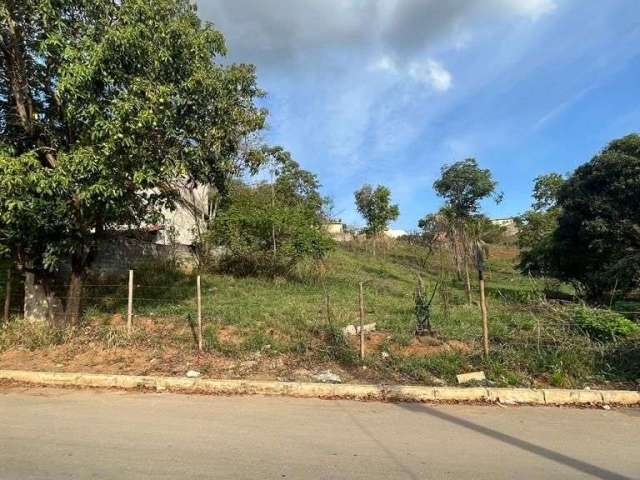 Terreno à venda, 672 m² por R$ 180.000,00 - Cachoeira - São José da Lapa/MG