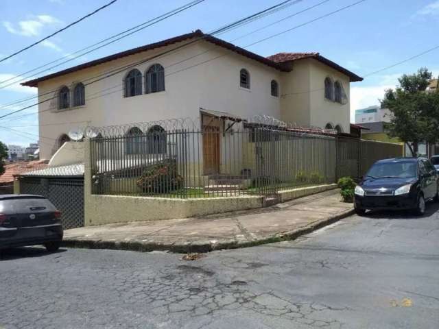 Casa com 3 quartos sendo 1 com suite à venda por R$ 850.000 - Itapoã - Belo Horizonte/MG