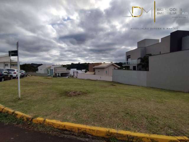 Terreno de esquina no Condomínio Residencial Spazio Verde em Botucatu-SP