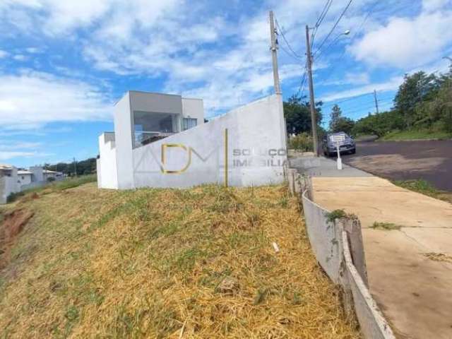 Terreno á venda no Jardim Itália em Botucatu-SP