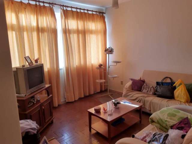 Apartamento de 2 Dormitórios na Rua Domingos de Morais