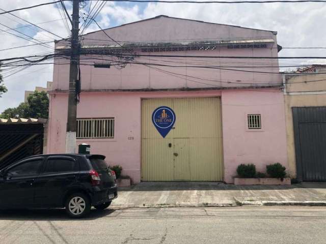 Excelente galpão na Vila Monumento.