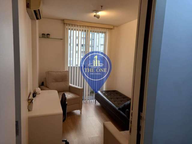 Apartamento2 salas e sala de espera  à venda, Vila Mariana, Em frente à estação Paraíso do metrô