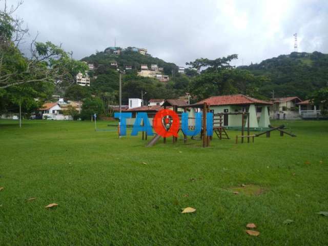 Terreno à venda no condomínio Bosque do Peró CABO FRIO - RJ