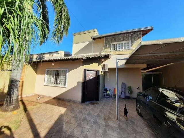 Casa para Venda em Londrina, JARDIM NEMAN SAHYUN, 3 dormitórios, 1 suíte, 3 banheiros, 2 vagas