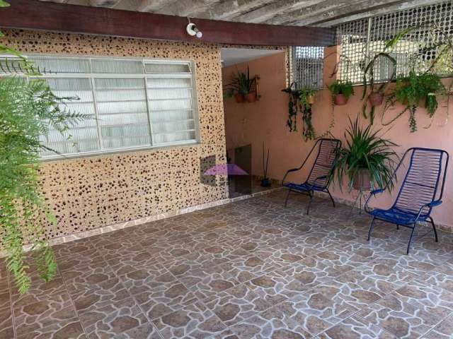 Casa com 3 quartos à venda na Rua Benedito da Fonseca Rondon, Jardim Santo Elias, São Paulo por R$ 700.000