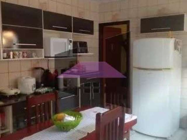 Casa com 5 quartos à venda na Rua Doutor Carmelo D'Agostino, Jardim Rincão, São Paulo por R$ 330.000