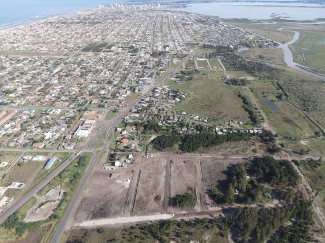 T290 - Ótimos lotes em bairro planejado de Imbé/RS