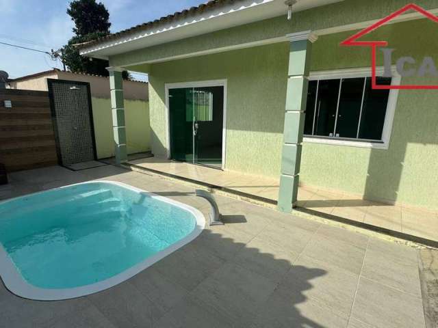 Excelente Casa Linear com Piscina na Xv de Novembro - Araruama/RJ