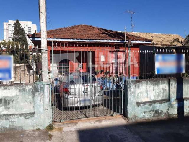 Casa térrea com 2 dormitórios á venda no Parque Vitória