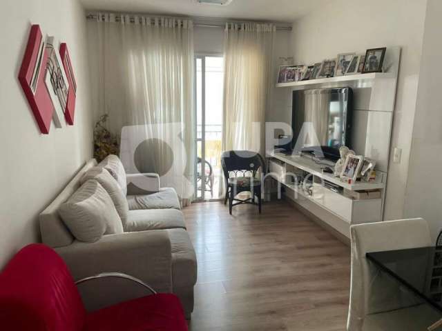 Apartamento com 3 dormitórios sendo 1 suíte á venda na Vila Maria