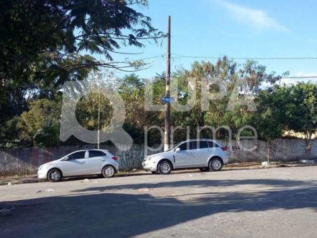 Terreno 430 m2 de área total - nas palmas do tremembé