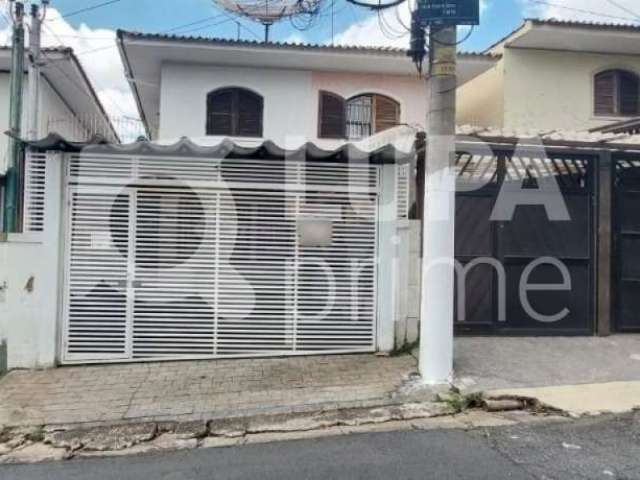 Sobrado com 3 dormitórios á venda na Vila Romero