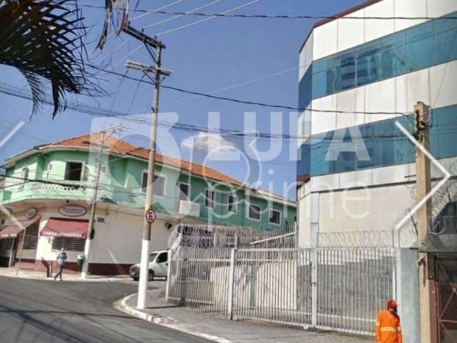 Prédio com 727 m² na vila maria para locação