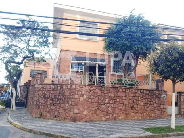 Casa para locação em Santana!