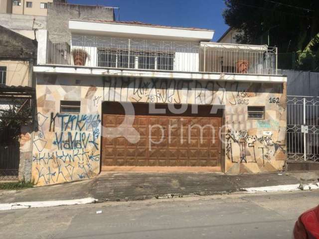 Casa térrea à venda no Jardim São Paulo !