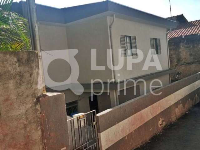 Casa para renda à venda na vila gustavo