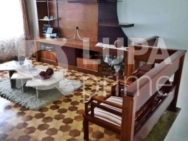 Casa para locação/comercial com 3 quartos no jardim tremembé