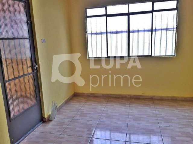 Casa com 1 quarto e 2 vagas de garagem para locação na vila guilherme