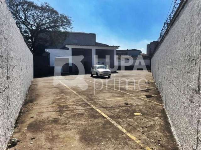 Galpão comercial com 689m² para locação na vila guilherme