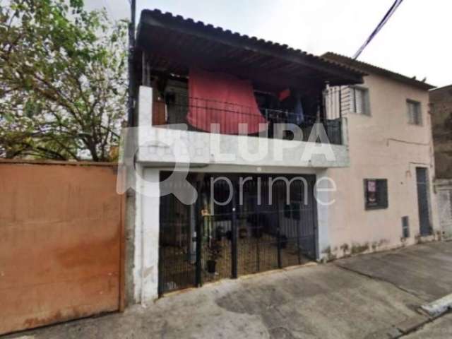 Casa para renda à venda  no jardim brasil