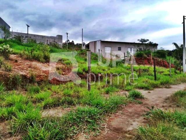 Terreno residencial com 467m² à venda em jarinu