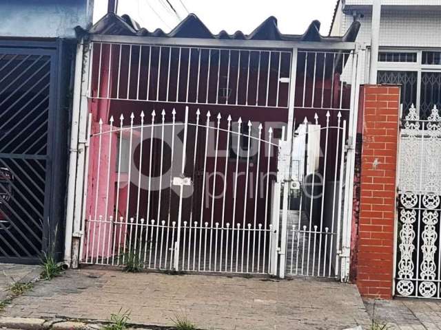 Casa com 2 quartos e 1 vaga de garagem para locação na vila maria