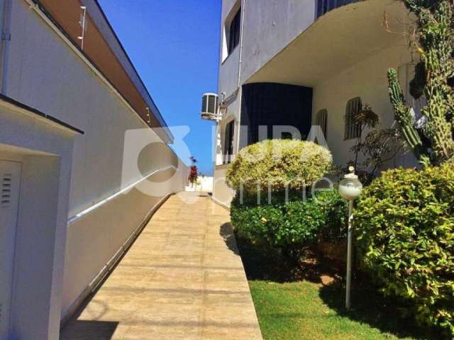 Sobrado com 07 quartos, piscina e 7 vagas de garagem para venda, 565 m², vila maria, são paulo