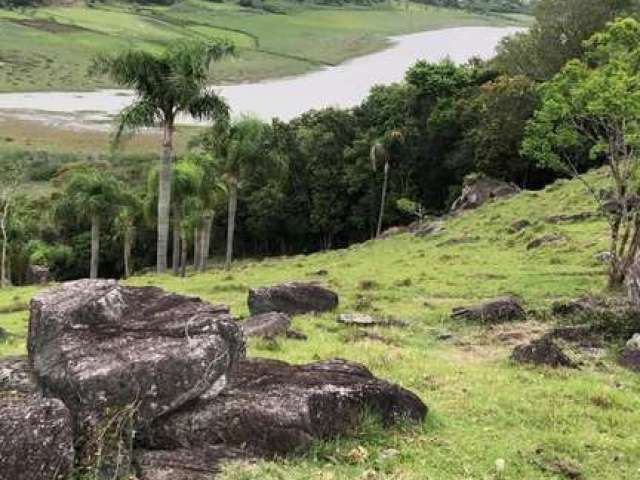 Terreno à venda em Garopaba-SC, bairro Macacu, com 10.000m² de área - Oportunidade única!