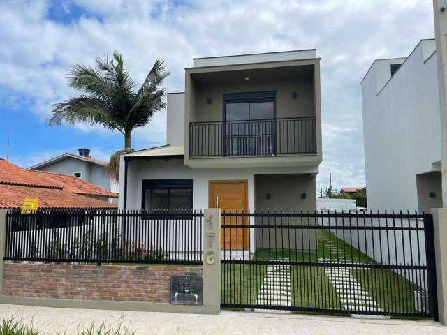 Casa dos Sonhos com 3 Dormitórios em Garopaba-SC - Alto Padrão e Ótima Localização