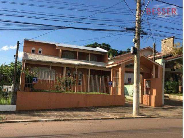 Sobrado com 3 dormitórios à venda, 198 m² por R$ 800.000,00 - Centro - Esteio/RS