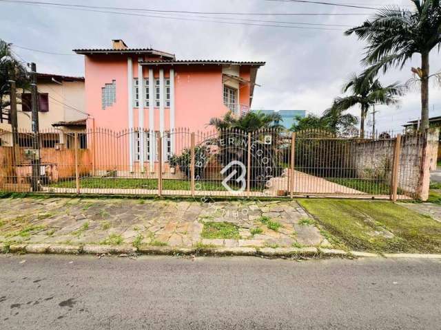 Sobrado com 2 dormitórios à venda, 209 m² por R$ 424.000,00 - Getúlio Vargas - Sapucaia do Sul/RS