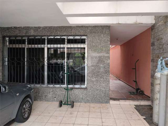 Sobrado com 3 quartos à venda em Jardim Avelino - SP