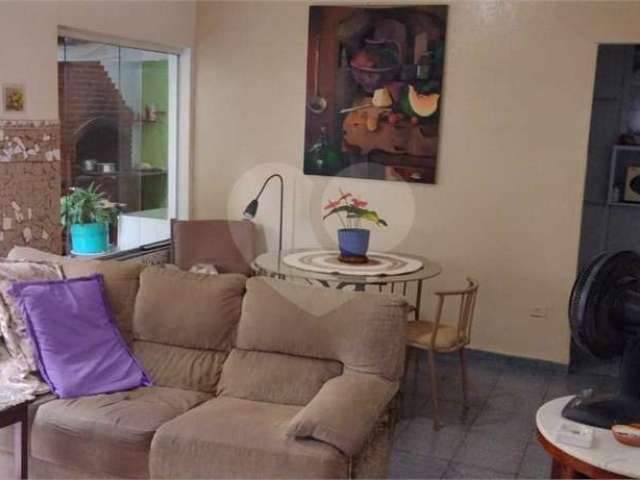 Casa com 5 quartos à venda em Vila Carrão - SP