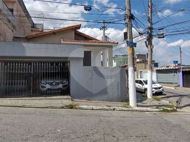 Casa com 3 quartos à venda em Jardim Colorado - SP