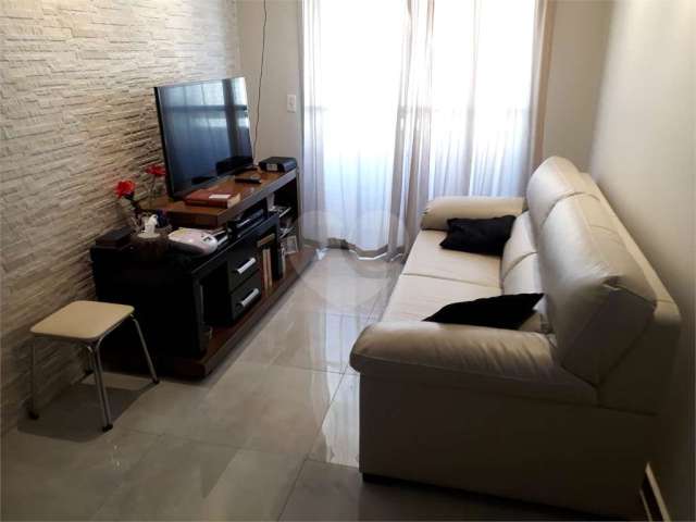 Apartamento com 3 quartos à venda em Vila Bela - SP