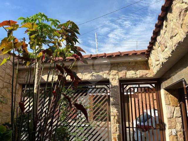 Casa térrea com 2 quartos à venda em Vila Graciosa - SP