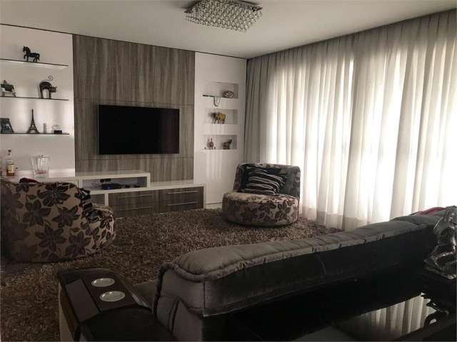 Apartamento com 4 quartos à venda ou para locação em Jardim Avelino - SP