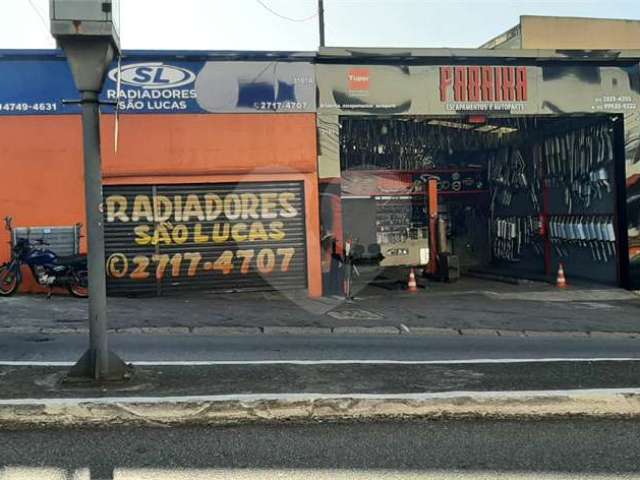 Salão Comercial à venda em Parque São Lucas - SP