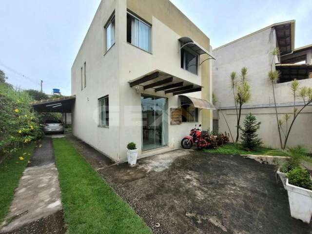 Casa em lote inteiro de dois pavimentos no Bairro Halin Soukin