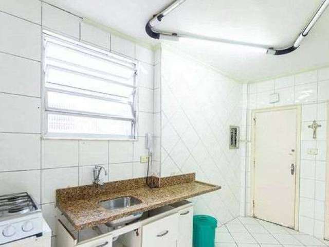 Vendo excelente apartamento no coração de Icaraí a 2 quadras da Praia