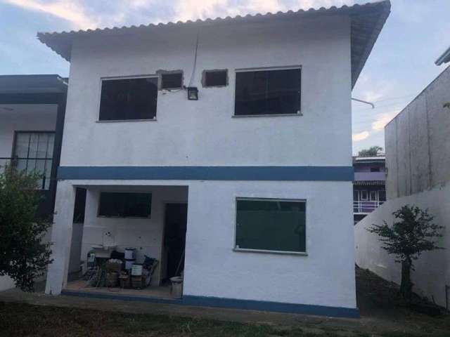 Excelente Casa em Condomínio Fechado noArsenal - São Gonçalo - RJ