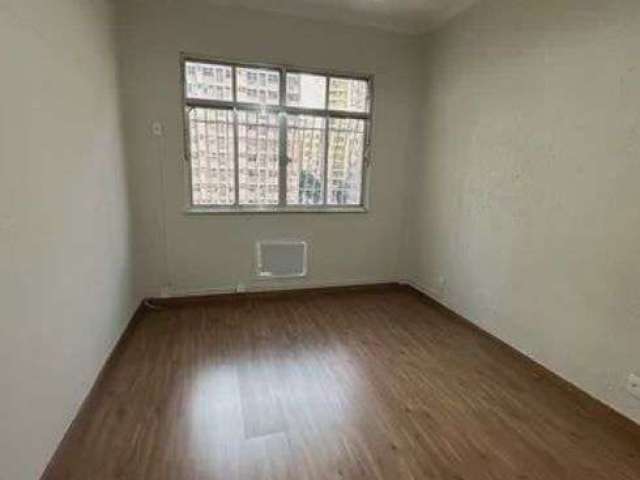 Excelente Apartamento na Rua Otávio Carneiro no Miolo de icaraí