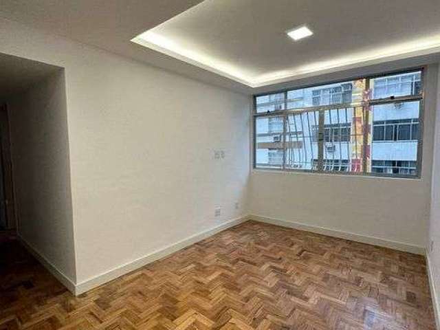 Excelente Apartamento Reformado no Miolo de Icaraí